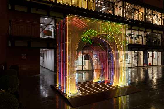 Mise-En-Abyme Sculpture